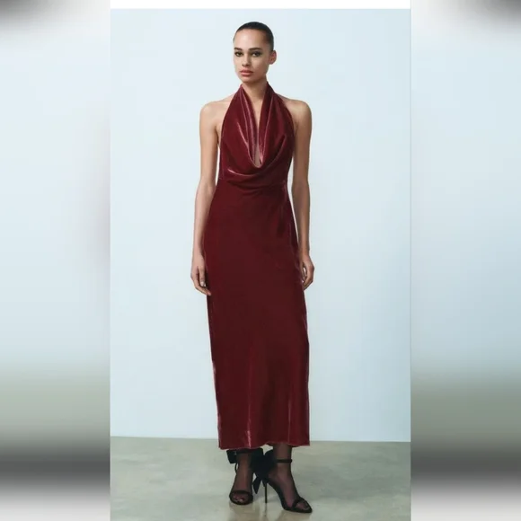 Zara Bloggers Favorite Raspberry Velvet Halter Dress Size Small - Picture 2 of 13